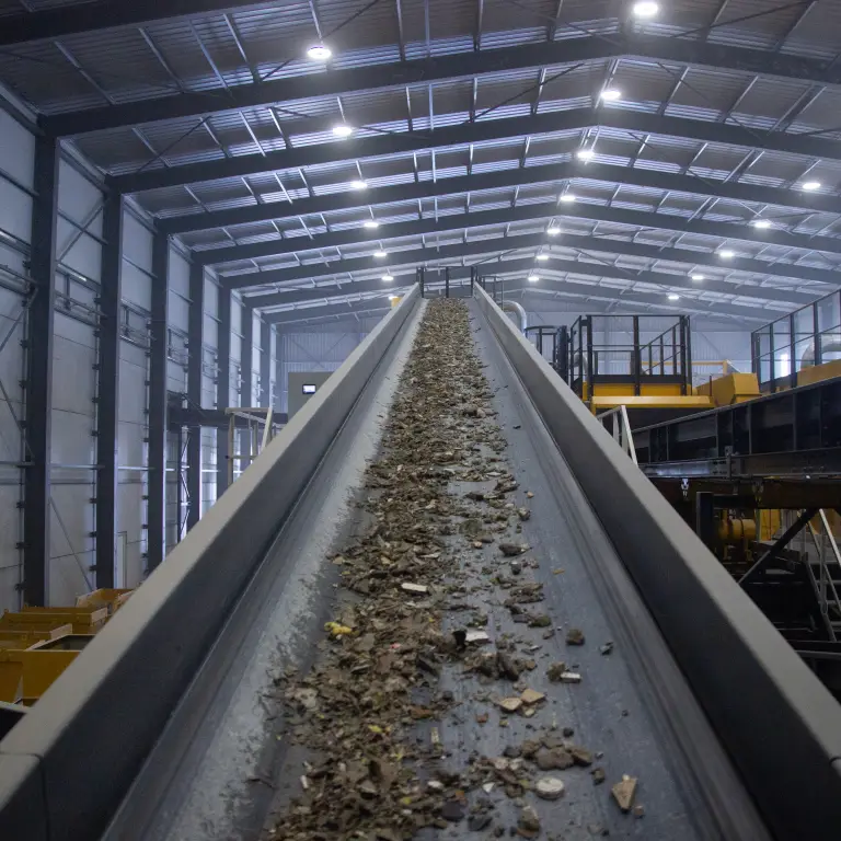 Ứng dụng băng tải lõi thép kháng hóa chất