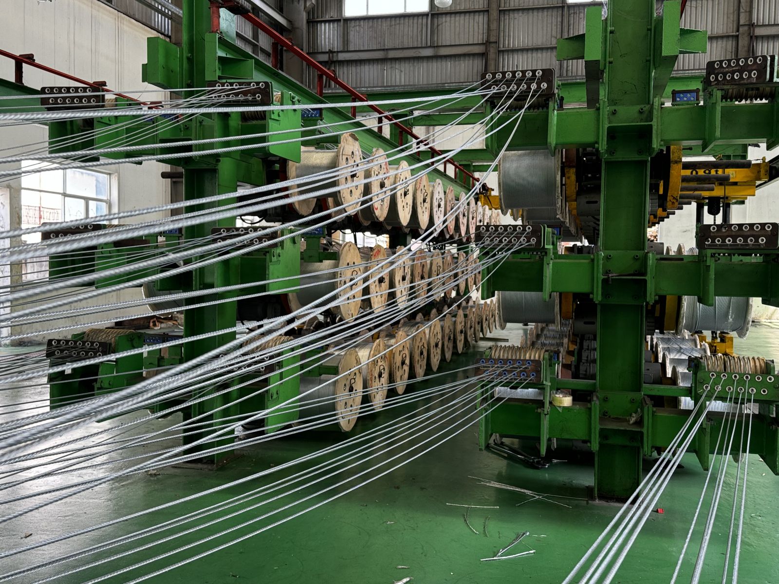 Berubco - Đơn vị cung cấp băng lõi thép chịu nhiệt uy tín, chất lượng