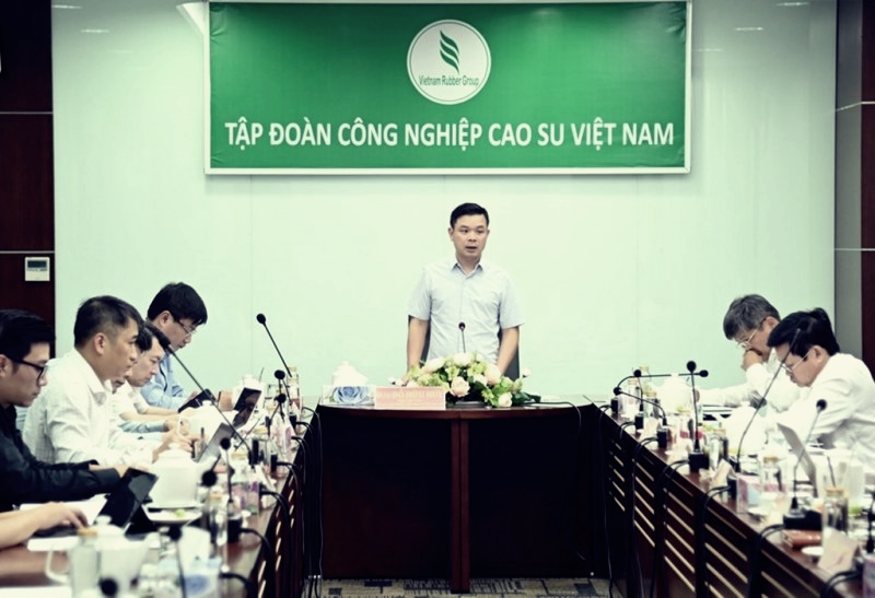 Tập đoàn cao su Việt Nam tổ chức họp trực tuyến